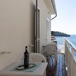 Ane - With Terrace 2 Daire