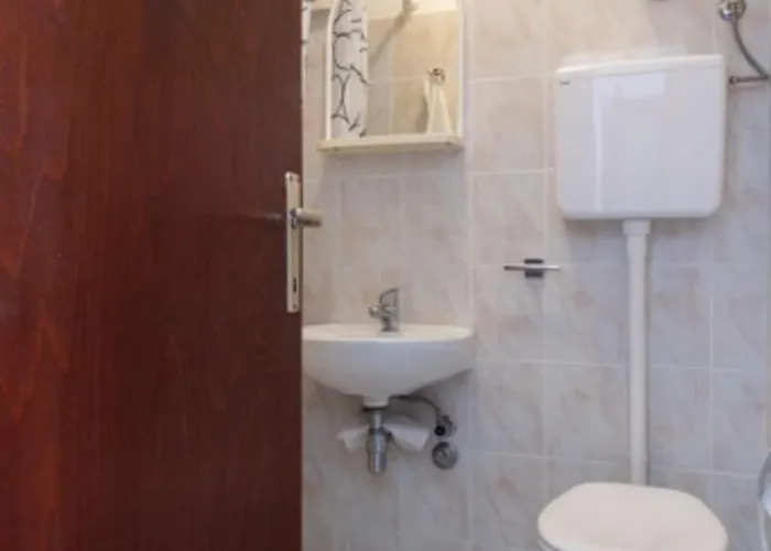 아파트 Ane - With Terrace 2 *